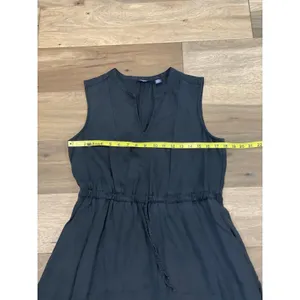 Lands’ End Black V Neck Adjustable Tie Waist Dress Size M Long thumbnail 6