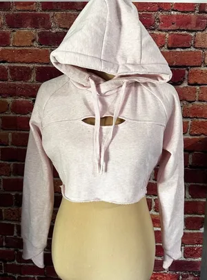 Cropped gymshark hoodie size small thumbnail 1