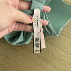 Victoria's Secret Blue Branded Straps Bra 32D thumbnail 4