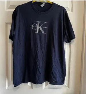 Distressed Vintage Guess Jeans Tee Small thumbnail 1
