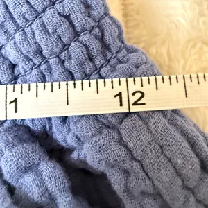 Blue Gauze Smocked Waist‎ Shorts Women’s XS thumbnail 3