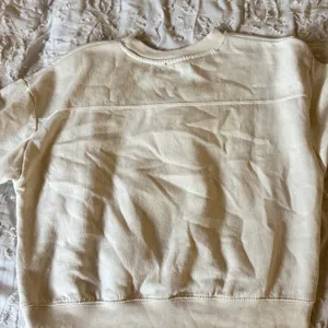 White/ Beige Crewneck Sweatshirt Size S thumbnail 5