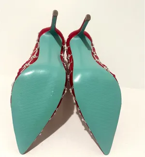 Betsey Johnson thumbnail 6