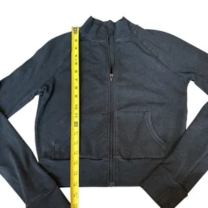 Skims‎ Women’s M Zip Up Track Jacket Charcoal Black Cropped Sporty Loungewear thumbnail 3