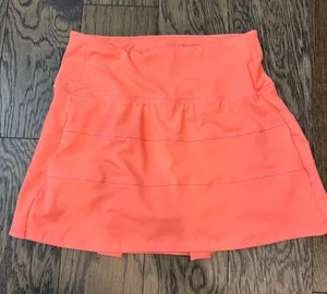 Amazon Women’s Coral Athletic skirt /like new condition. • thumbnail 1