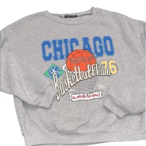 SHEIN Gray Chicago Basketball Team Sweater size small thumbnail 2