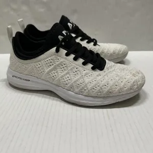 APL TechLoom Phantom Shoes Womens 7 White Knit Low Top Running Athletic Sneakers thumbnail 3