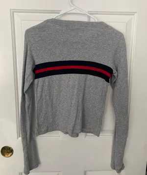 Brandy Melville Long Sleeve thumbnail 2