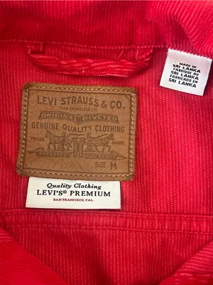 LEVI’S PREMIUM Red Corduroy Cropped Trucker Jacket - Medium White Tab thumbnail 6