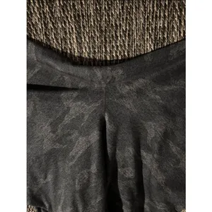 Vuori Performance Joggers Black Camo Buttery Soft Lightweight thumbnail 5