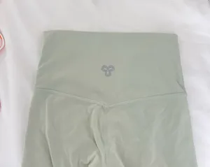 Aritzia TNA BUTTER Shorts Biker thumbnail 2