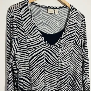 Chico's Zebra Two-In-One Top Medium Chico's 1‎ Workwear Casual Effortless Office thumbnail 4