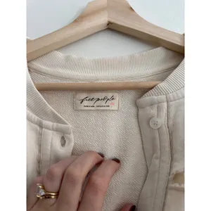 FREE PEOPLE Fluttercape Cream Sweatshirt Size Small thumbnail 5