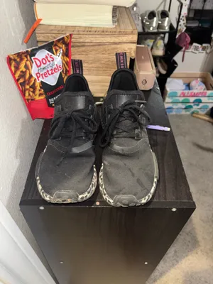 Adidas Black leapord shoes  thumbnail 2