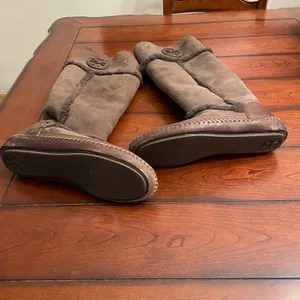Tory Burch Amelie Sherling‎ Suede Boots thumbnail 2