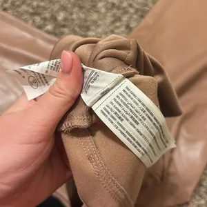 Abercrombie & Fitch Faux Leather Straight Pants 32 thumbnail 9