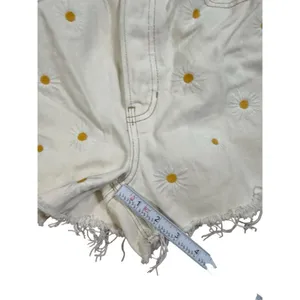 PacSun Daisy Embroidered‎ Ultra High Waisted Vintage Denim Shorts Sz 26 thumbnail 11