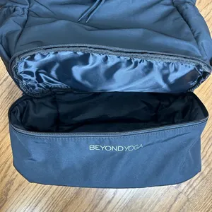 Beyond Yoga | Convertible Gym Bag Backpack Crossbody Bag thumbnail 10
