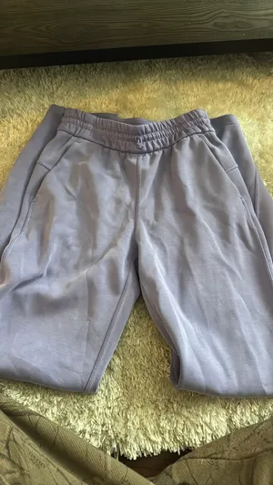 Lululemon Cargo Pants thumbnail 2