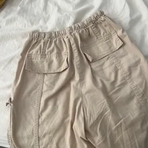 Tan Cargo Pants Size XS thumbnail 3