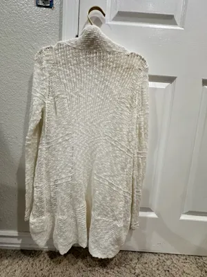 Roxy true Y2K knit cardigan. Grandmacore, beach, coastal, garden, cozy cottage thumbnail 5