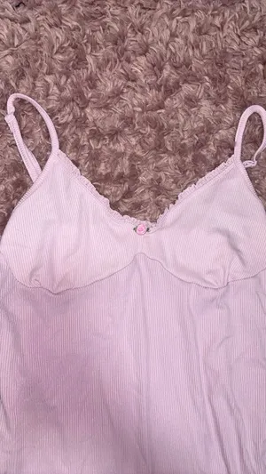Pink night gown Size L thumbnail 1