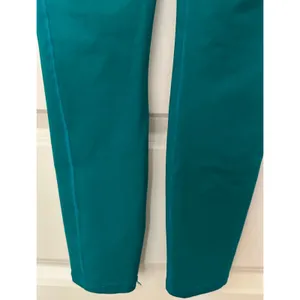 Fabletics Teal Cropped High Waist Athletic Leggins Women's Sz Medium thumbnail 4