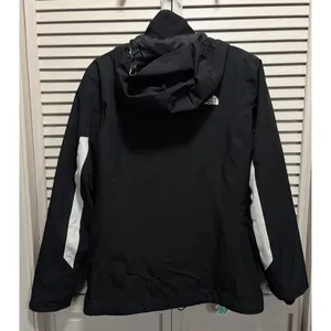 The‎ North Face Womens HyVent Insulated Fleece Lined Jacket Small Hood Logo EUC thumbnail 9