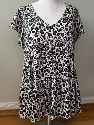 Altard State Leopard Print Babydoll V-neck Top L Boho Ruffles Coquette Flowy thumbnail 1