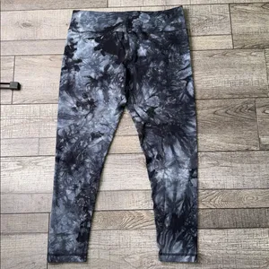 NFL Kansas City Chiefs Black Tie-Dye Leggings thumbnail 6