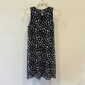 Calvin Klein Black White Polka Dot Sleeveless Shift Dress Size 4 Keyhole Back thumbnail 2