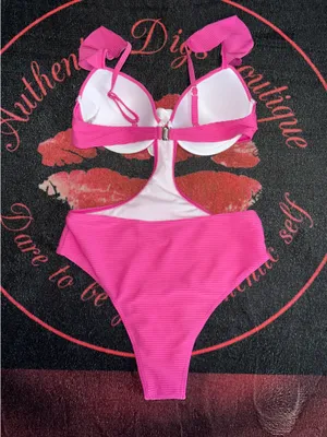 Pink cut-out swimsuit thumbnail 2