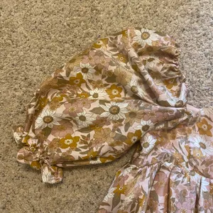 Storia ‼️ Floral Puff Sleeve Babydoll Dress‼️ thumbnail 4