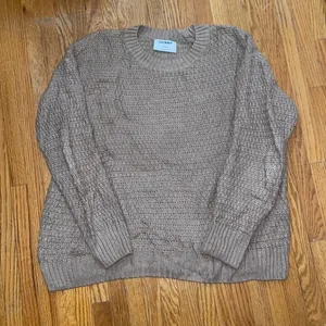 Old Navy Brown sweater thumbnail 1