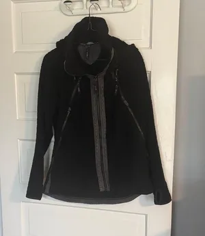 Kuhl Women's Black Sherpa Hooded Jacket thumbnail 1
