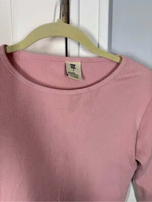 Lucy & Yak Women's Pink Ribbed Long-Sleeve Crewneck Top thumbnail 2
