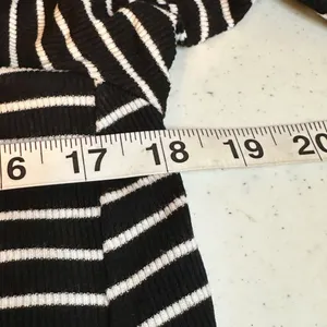 Women’s Old Navy Striped Dress Size M thumbnail 8