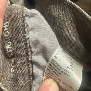 American Eagle 10 light brown 90’s straight high rise jeans thumbnail 2