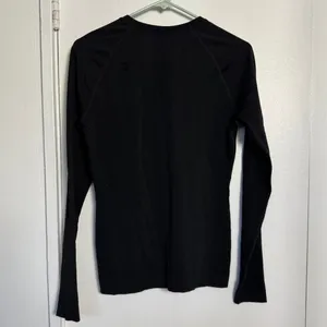 Figs Salta Seamless Long-Sleeve Underscrub in Black Size Small thumbnail 4