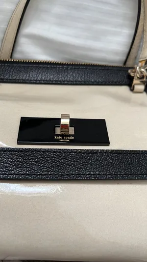 Kate Spade Patent Leather  Handbag thumbnail 2