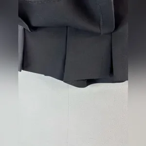Zara XS Tailored Dressy Skort in Black thumbnail 4