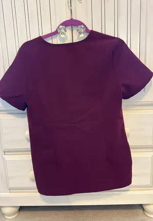 FIGS Scrub Top thumbnail 3