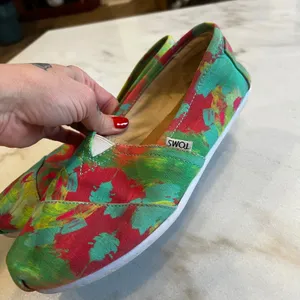 TOMS Slip On Shoes Womens 8.5 Colorful‎ Abstract Print Canvas Casual Comfort thumbnail 5