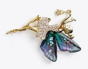 Elegant Forest Deer Brooch Pin for Women thumbnail 1