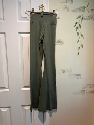 Aerie Offline Real Me Crossover Flare Leggings thumbnail 5