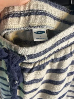 Old Navy Cream & Blue Striped Pull-On / Drawstring Shorts | Size Large thumbnail 5