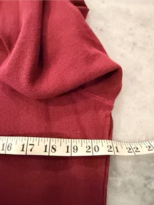 L.L. Bean Size L Burgundy Long Sleeve Crew Neck Waffle Knit Thermal Top thumbnail 9