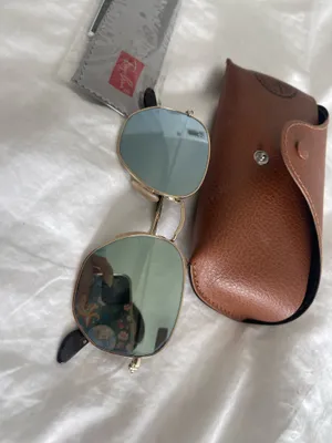 Reflective Ray-Ban Sunglasses thumbnail 7