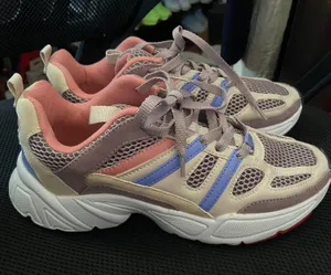 H&M Sneakers thumbnail 2