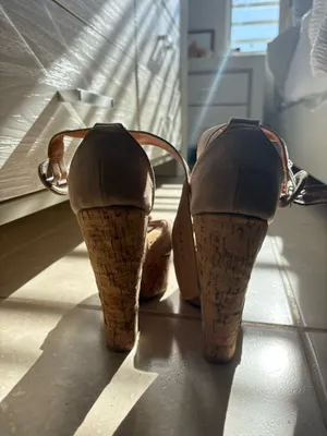 Bakers heels Tan Size 9 thumbnail 2